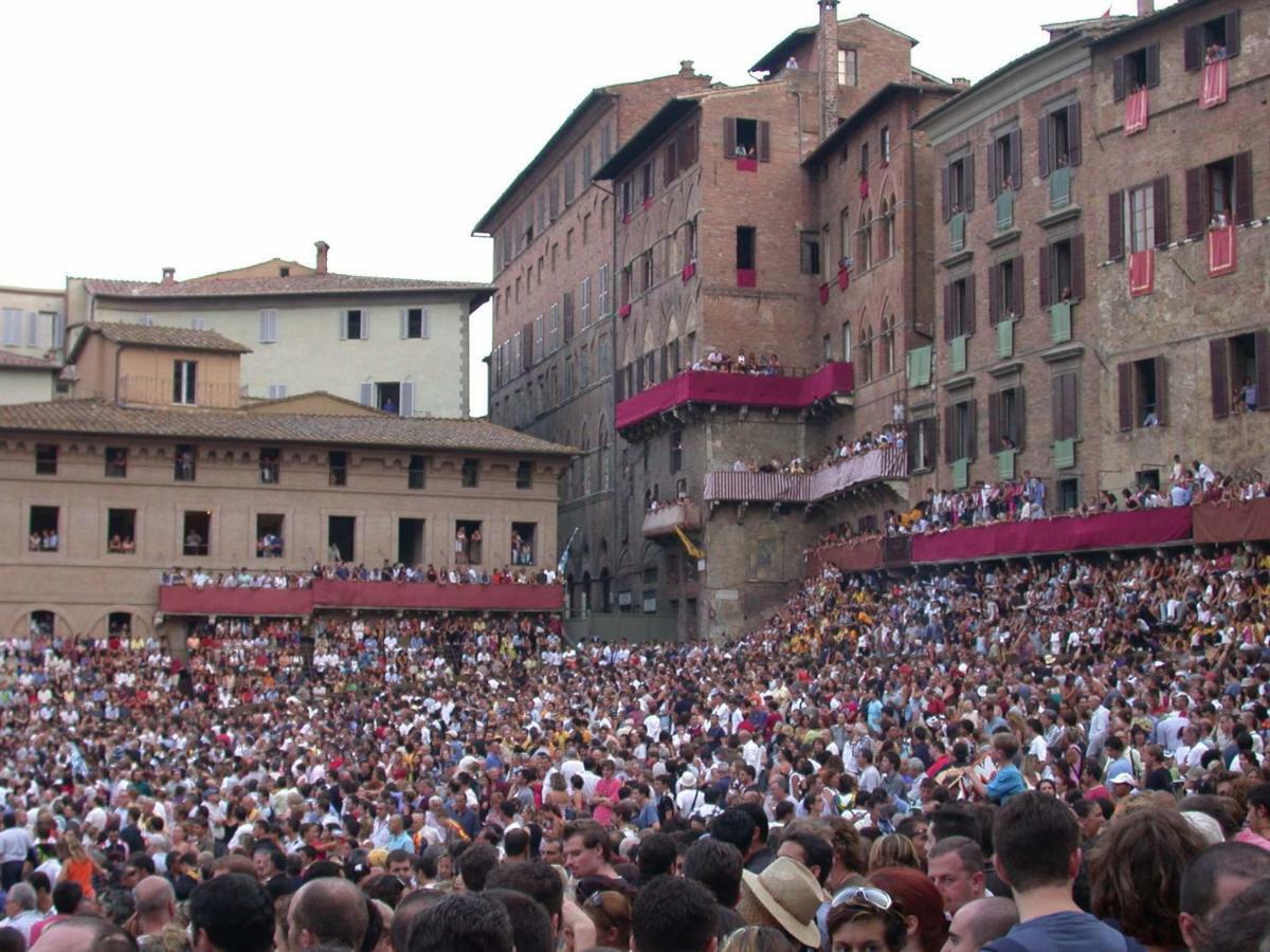 Appartamento Del Campo เซียนา ภายนอก รูปภาพ